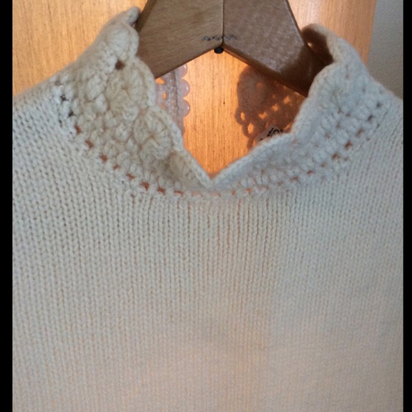 60’s Vintage Wool Shift Dress Ivory Crochet Detail - Picture 2 of 4